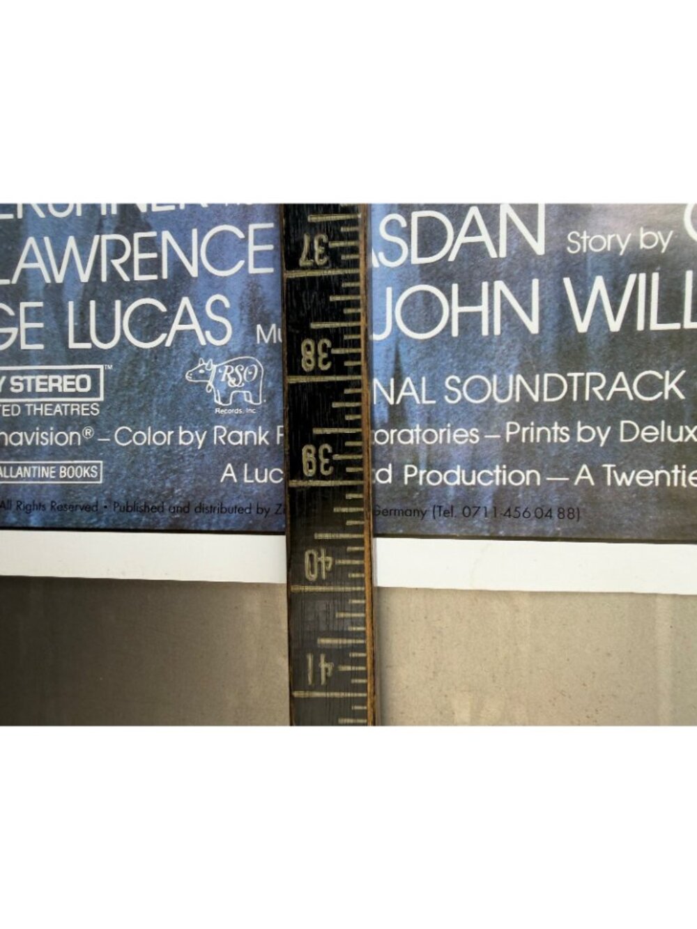 THE EMPIRE STRIKES BACK MOVIE POSTER 27x40 Style A Zig Zag licensed Reprint 1995 - Picture 12 of 13